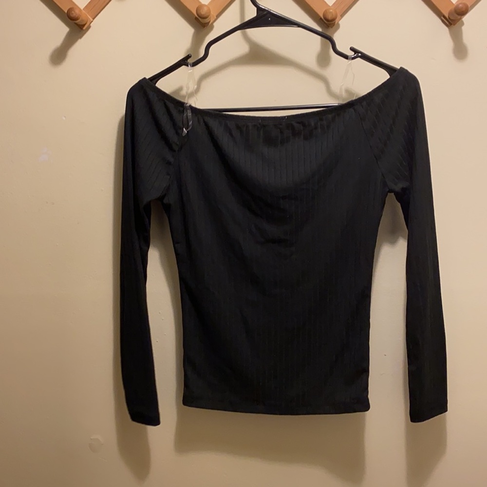Off the Shoulder Ribbed Tee - Picture 3 of 3